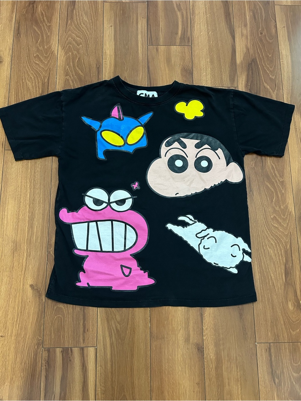 Black Crayon Shin-chan graphic t-shirt CMA Size Medium Anime Theme